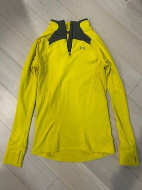 Under Armour Neon Yellow & Black Quarter-Zip Training Top